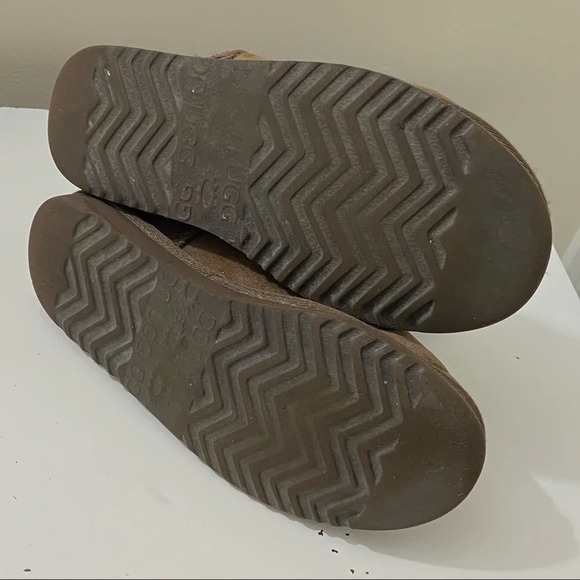 Ugg Australia Classic 5825 Boots Genuine Sheepskin Leather Upper Brown W7 - Picture 5 of 12